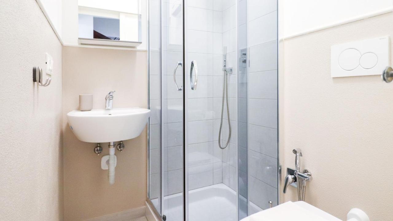 Italianway - Liceti 5 Apartment Rapallo Luaran gambar